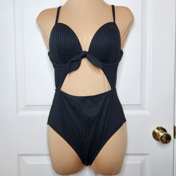 Shade & Shore Other - Shade & Shore Light Lift Ribbed Cut Out One Piece Bathing Suit Black 34D NWT
